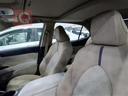 تۆیۆتا کامری